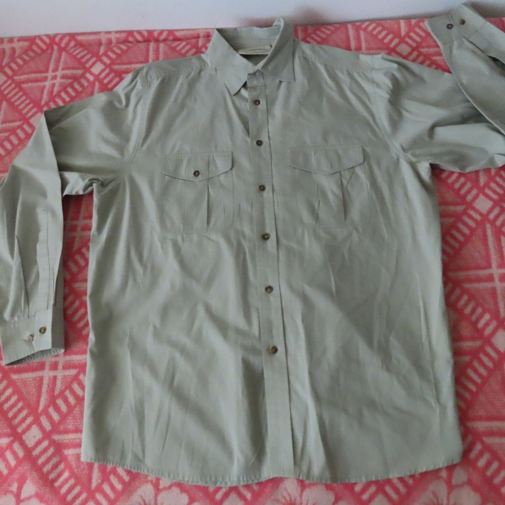 F.M. Allen  Men's beige safari  Button Down Shirt Casual L